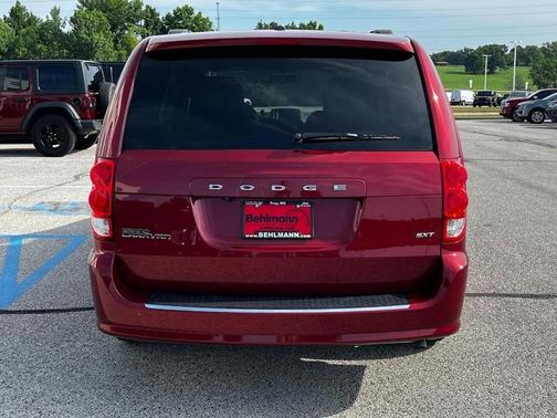 2016 Dodge Grand Caravan SXT