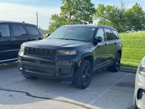 2023 Jeep Grand Cherokee L Laredo