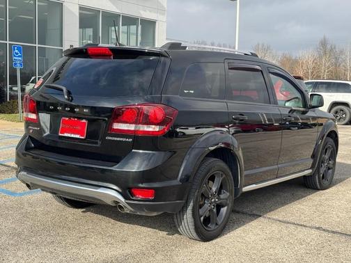 2019 Dodge Journey Crossroad
