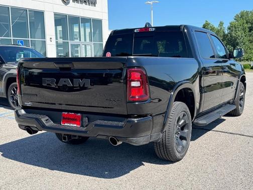 Diamond Black 2026 RAM 1500 Big Horn/Lone Star