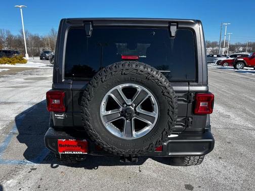 2022 Jeep Wrangler Unlimited Sahara