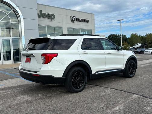 2022 Ford Explorer XLT