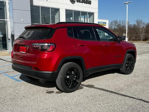 2025 Jeep Compass Latitude
