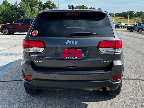 2021 Jeep Grand Cherokee Laredo