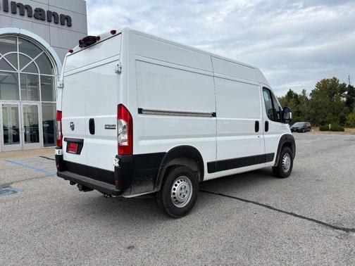 2025 RAM ProMaster 2500 High Roof