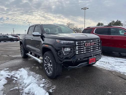 2024 GMC Canyon Denali