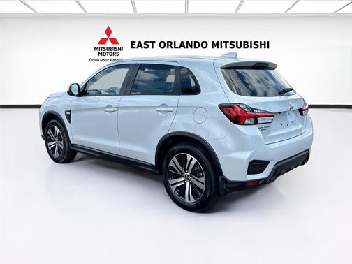 White Diamond 2026 Mitsubishi Outlander Sport 2.0 ES