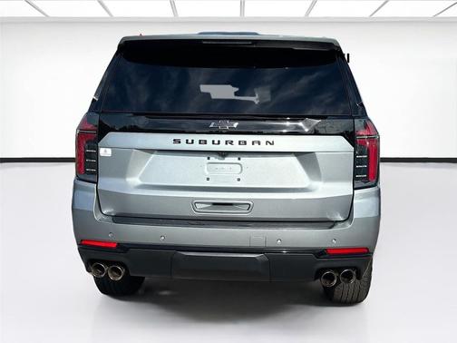 Sterling Gray Metallic 2025 Chevrolet Suburban 4WD Z71