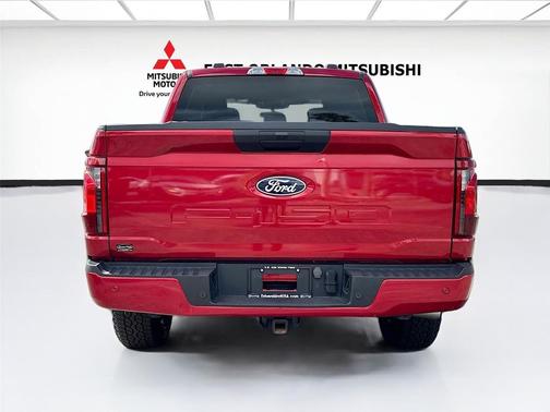 Rapid Red Metallic Tinted Clearcoat 2024 Ford F-150 STX