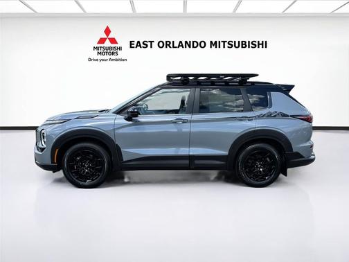 Moonstone Gray Metallic W/ Black Roof 2026 Mitsubishi Outlander Trail Edition S-AWC