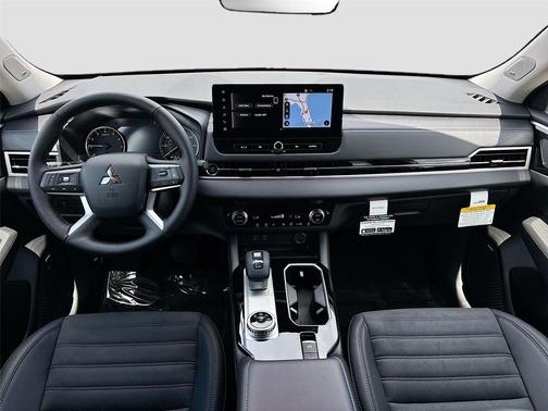 Graphite Gray 2026 Mitsubishi Outlander SE 1.5T 2WD