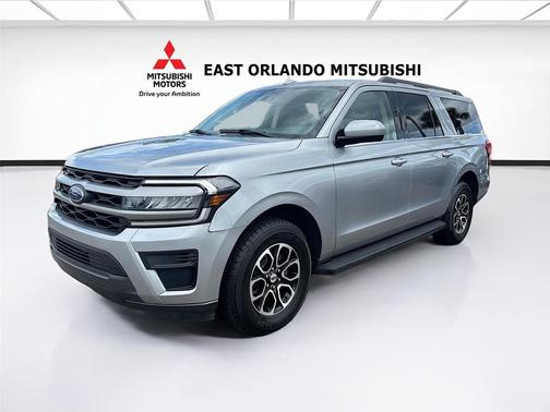 Iconic Silver Metallic 2024 Ford Expedition Max XLT