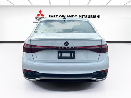 Pure White 2025 Volkswagen Jetta 1.5T Sport