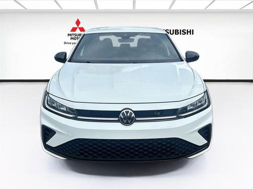 Pure White 2025 Volkswagen Jetta 1.5T Sport