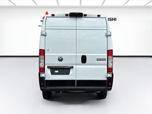 Bright White Clearcoat 2025 RAM ProMaster 2500 Tradesman