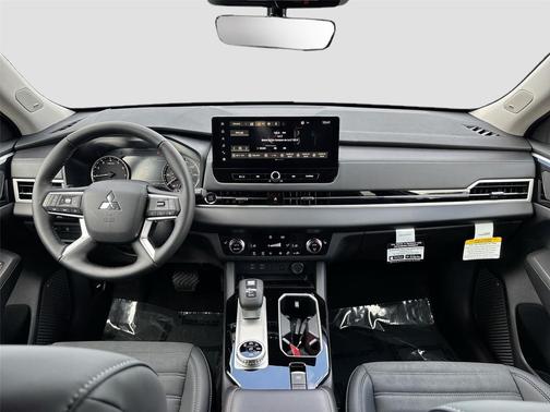 White Diamond With Black Roof 2026 Mitsubishi Outlander Trail Edition S-AWC