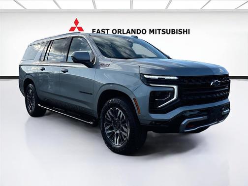 Sterling Gray Metallic 2025 Chevrolet Suburban 4WD Z71