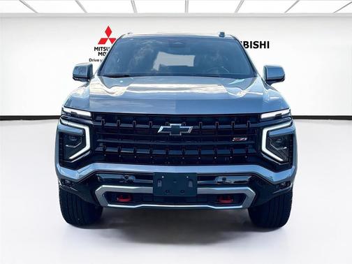 Sterling Gray Metallic 2025 Chevrolet Suburban 4WD Z71