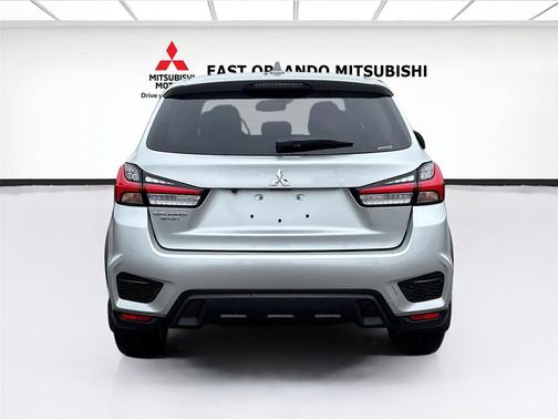 Alloy Silver Metallic 2026 Mitsubishi Outlander Sport 2.0 ES