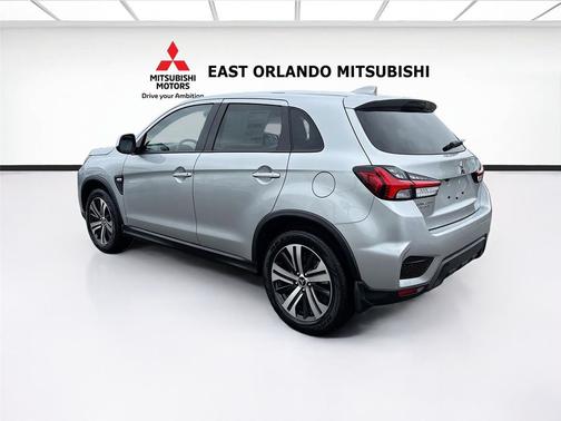 Alloy Silver Metallic 2026 Mitsubishi Outlander Sport 2.0 ES
