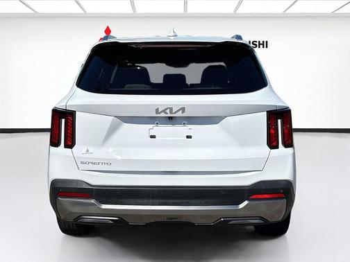 Glacial White Pearl 2025 Kia Sorento S