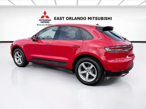 Carmine Red 2020 Porsche Macan Macan
