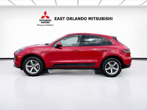Carmine Red 2020 Porsche Macan Macan