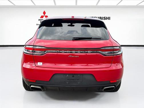 Carmine Red 2020 Porsche Macan Macan