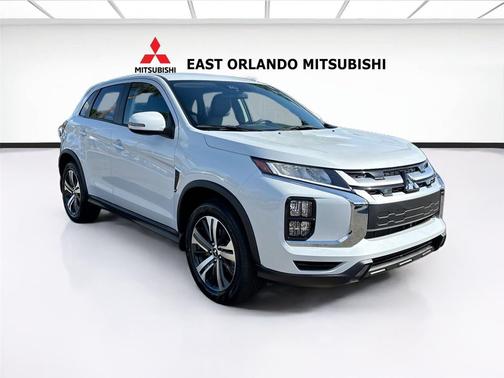 White Diamond 2026 Mitsubishi Outlander Sport SE