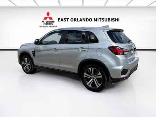 Alloy Silver Metallic 2026 Mitsubishi Outlander Sport 2.0 ES