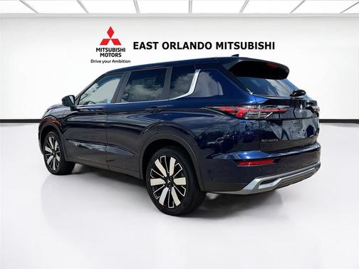 Cosmic Blue Metallic 2026 Mitsubishi Outlander SE 1.5T 2WD