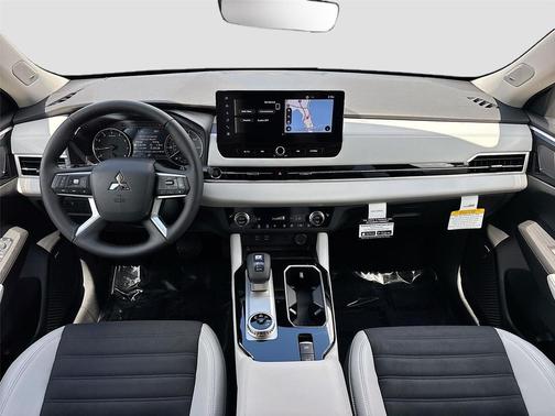 Cosmic Blue Metallic 2026 Mitsubishi Outlander SE 1.5T 2WD