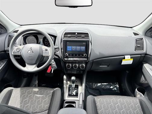 Red Diamond 2026 Mitsubishi Outlander Sport 2.0 ES