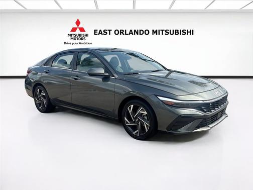 Amazon Gray 2025 Hyundai ELANTRA SEL