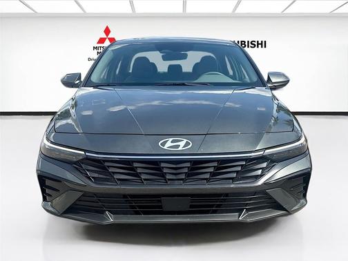 Amazon Gray 2025 Hyundai ELANTRA SEL