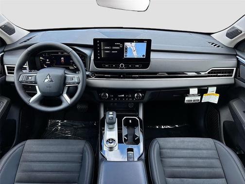 White Diamond 2026 Mitsubishi Outlander SE 1.5T 2WD
