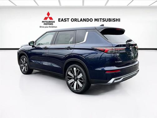 Cosmic Blue Metallic 2026 Mitsubishi Outlander SE 1.5T 2WD