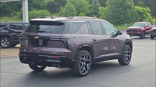 Stardust Metallic 2025 Chevrolet Traverse High Country