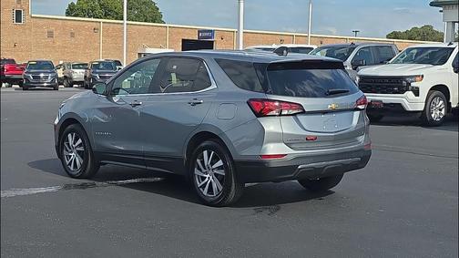 Sterling Gray Metallic 2024 Chevrolet Equinox 1LT