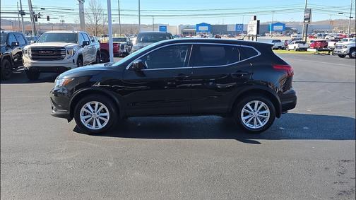 2018 Nissan Rogue Sport S