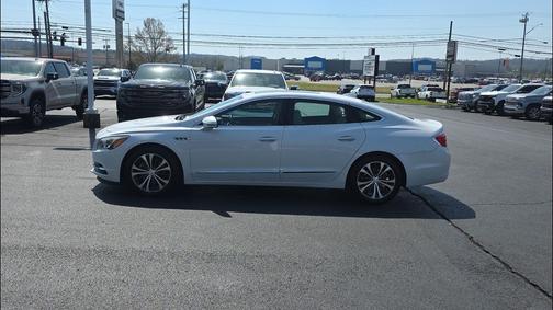 2017 Buick LaCrosse Essence