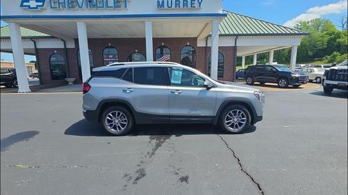 Sterling Metallic 2023 GMC Terrain SLT