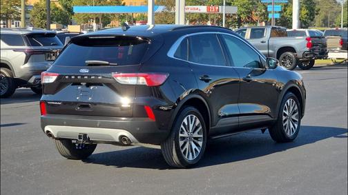 2020 Ford Escape Titanium