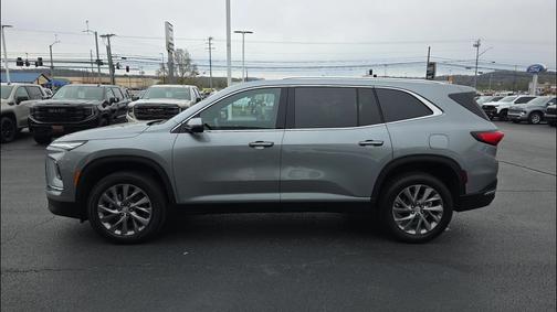 2025 Buick Enclave Preferred FWD