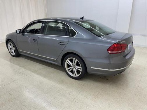 2013 Volkswagen Passat 2.0 TDI SEL Premium