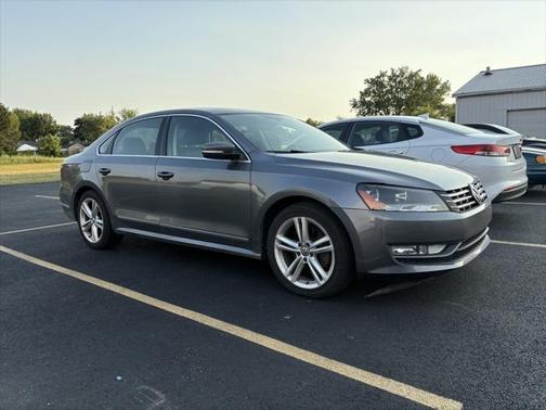 2013 Volkswagen Passat 2.0 TDI SEL Premium