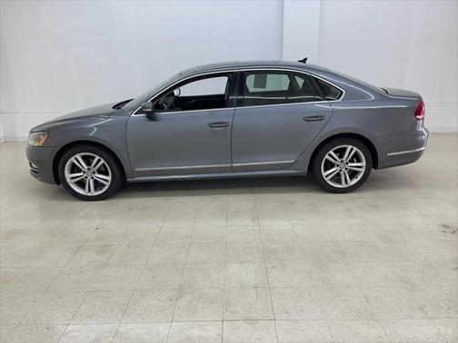 2013 Volkswagen Passat 2.0 TDI SEL Premium