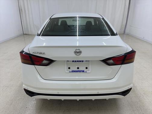 2021 Nissan Altima S FWD