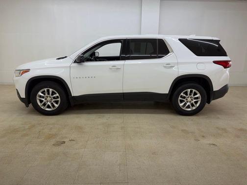 Summit White 2018 Chevrolet Traverse LS