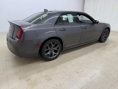 Granite Crystal Metallic Clearcoat 2022 Chrysler 300 S
